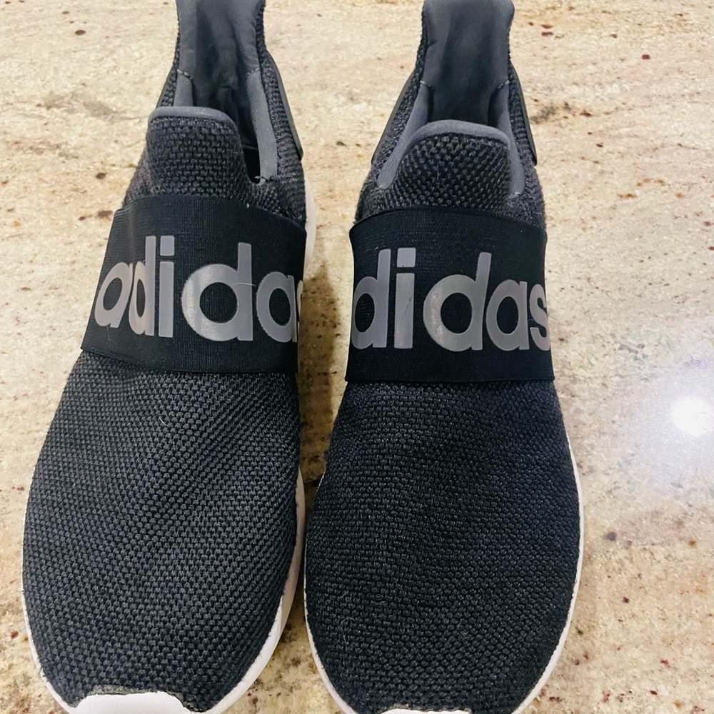 Men’s Adidas Lite Racer Slip On Sneaker Size 9.5